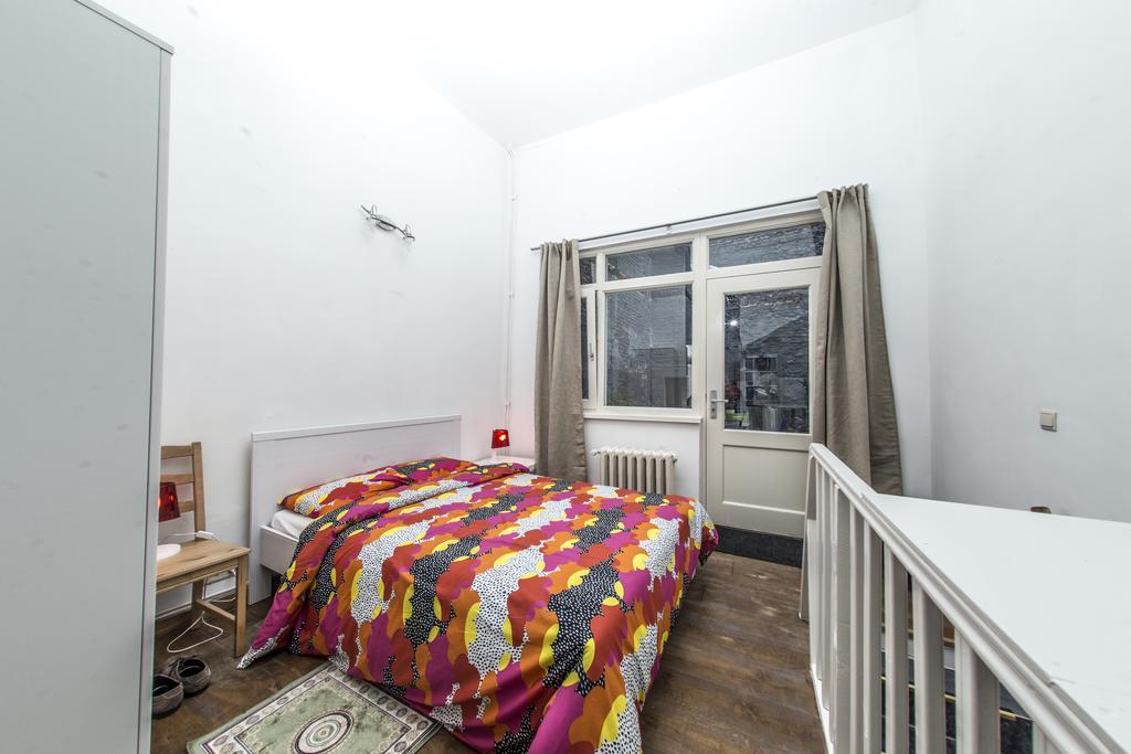 Rentbynight 3* Brussels